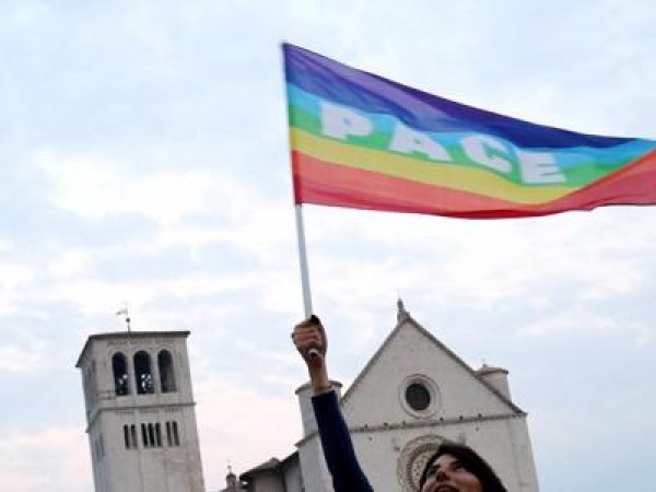 Assisi, al via meeting &#039;Sete di pace&#039;. Mattarella: &quot;Cultura può prevalere su oscurantismo&quot;