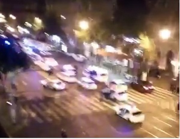 Paura nel centro di Budapest per un esplosione