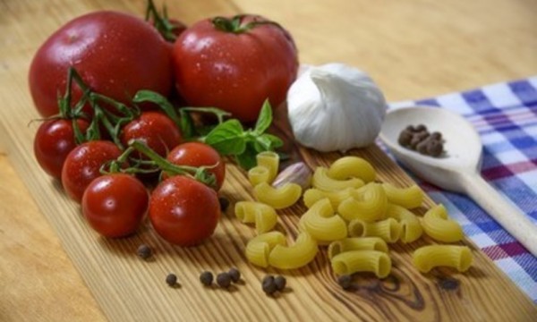 Cocina mediterránea productos de comida italiana.