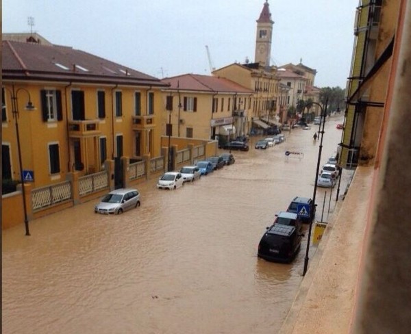 Regione Toscana -  Per i danni del maltempo 2015 si possono presentare le domande