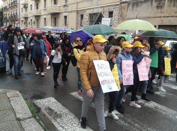Taranto - L&#039;Ilva e la città non si dialoga più occorre giustizia