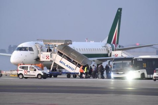 Interés de Lufthansa en Alitalia con condiciones