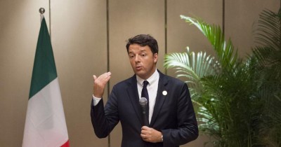 Il premier Matteo Renzi durante la conferenza stampa in Cina nell&#039;ambito del G20 