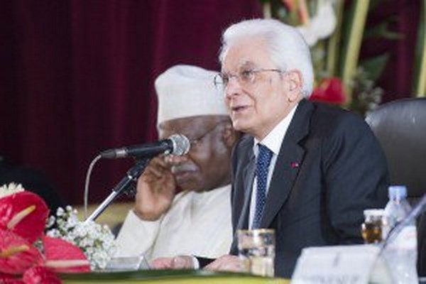 Islam, Mattarella: «Sentito augurio di pace e felice Eid Al Fitr»