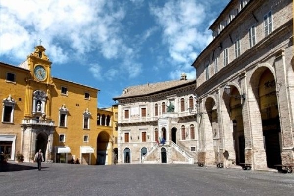 Fermo y la industria del calzado.