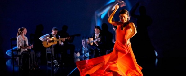 La chitarra battente di Francesco Loccisano  “Stella del Sud” nel cinema di Saura e nel rock della Nannini