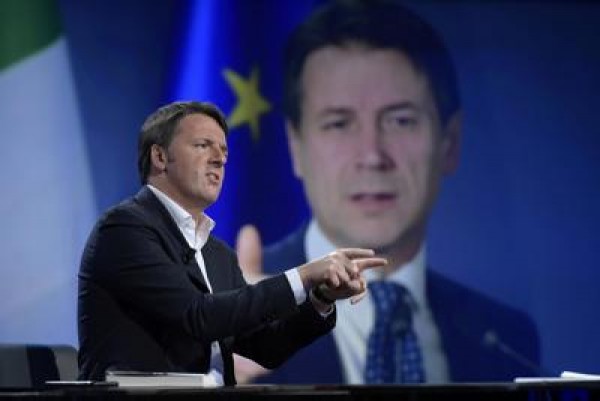 Matteo Renzi attacca la manovra e il governo, i 5s: &#039;basta giochini&#039; no comment di Conte