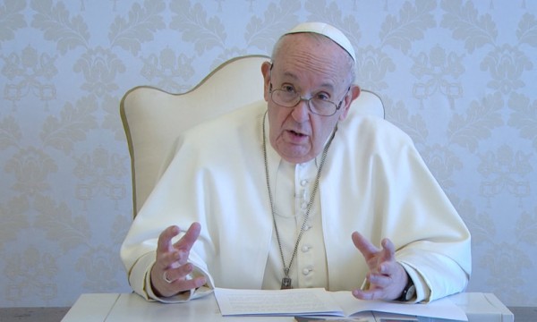 Il Papa: qualcuno mi voleva morto e preparava già il Conclave