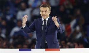 Macron: &quot;Il candidato di estrema destra può battermi&quot;