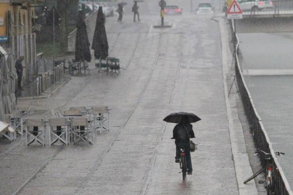 Tornano pioggia e neve sull&#039;Italia, previsioni meteo oggi e domani
