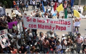 Grupos religiosos y sociales apoyan marcha contra matrimonio gay en México