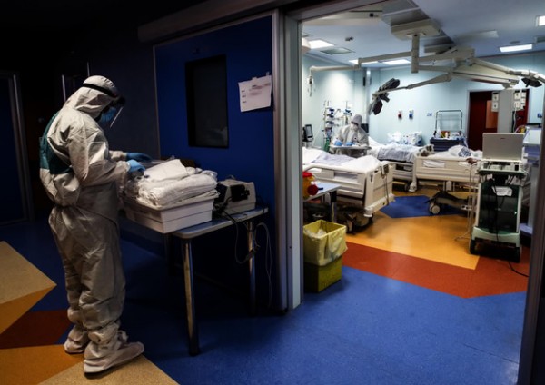 Italia registra 195 muertos más por un total de 29.079  y sigue reduciendo los contagios