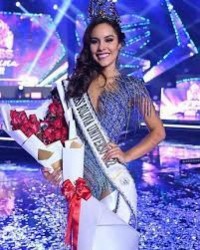 Miss Bolivia si burla del fisico delle rivali e perde il titolo