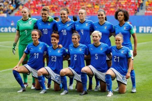 Triunfos de Brasil, Italia e Inglaterra en el Mundial femenino