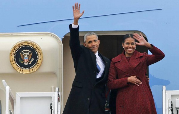 La coppia Obama saluta ormai ex coppia presidenziale ritornano ad essere cittadini normali