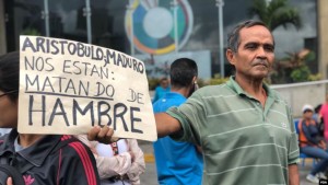 Paro de docentes en Venezuela: “Suben la carne y los maestros mueren de hambre”