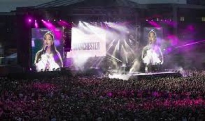 Ariana cumplió: One Love Manchester rindió tributo a las víctimas del atentado