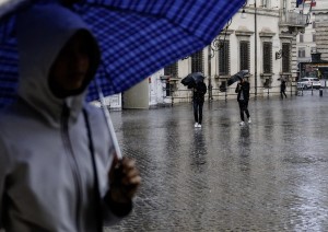 Per il ponte del 25 aprile ancora piogge e temporali sparsi