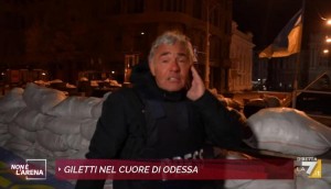 Giletti, paura in diretta da Odessa: &quot;Attacco in corso&quot;