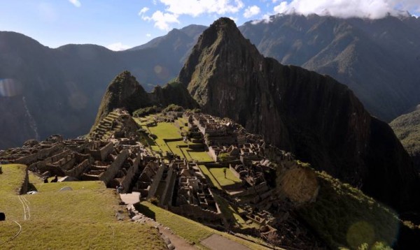 Suspenden servicio de trenes a Machu Picchu por incremento de caudal de río