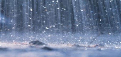 Firenze - Allerta meteo, pioggia diffusa. Molte scuole rimarranno chiuse oggi lunedi