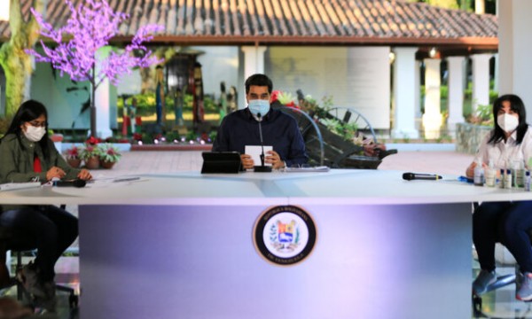Maduro incluye nuevos sectores a la flexibilización: playas, licorerías y organismos públicos