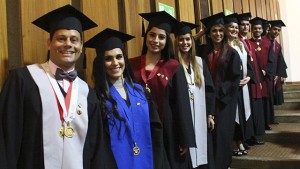 Convertir las crisis en oportunidades es el reto de la nueva cohorte de egresados del IESA