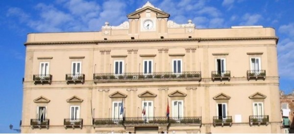 Taranto - FdI -Dispositivi di protezione ai dipendenti comunali