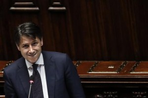 Conte obtiene el voto de confianza de Diputados