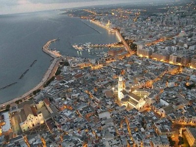 Bari - la città è spirito e corpo nel &#039;G7&#039;