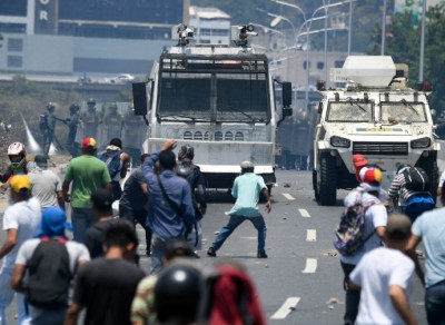 Venezuela, resa dei conti fra Guaidó e Maduro