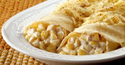 Crepes de maíz y queso mozzarella fresco