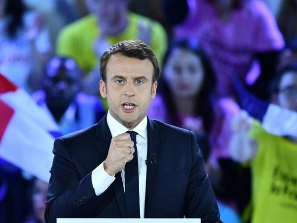 Francia - A Macron anche il 35% della sinistra radicale