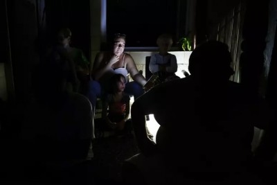 All&#039;Avana torna l&#039;elettricità per il 50% dei residenti Dopo 48 ore di black out totale