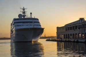 Bienvenida a cruceros europeos en Cuba