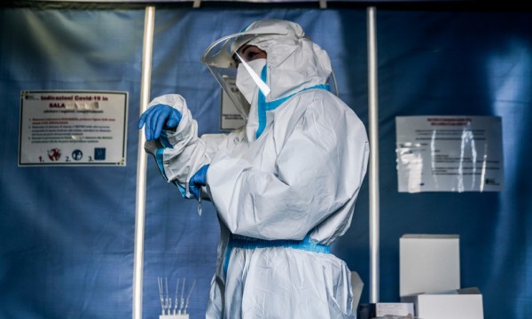 Coronavirus in Italia  sono 23.195 i nuovi casi e 129 morti e il tasso di positività sale al 3,7%: bollettino 15 dicembre