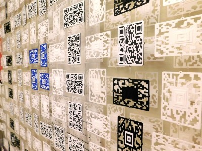 Venezolano Pedro Morales muestra la estética de los códigos QR  en el Museo de Arte Geométrico y MADI de Dallas