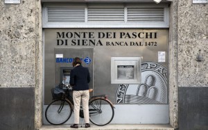 Italian banks face sluggish response on cash calls as capital crisis looms