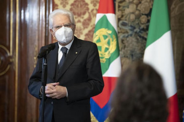 Mattarella firma legge su taglio parlamentari