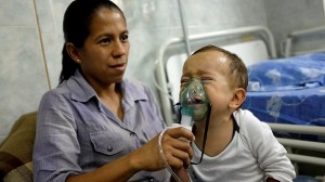 Venezuela, mortalità infantile balza al 2 per cento, ospedali senza farmaci