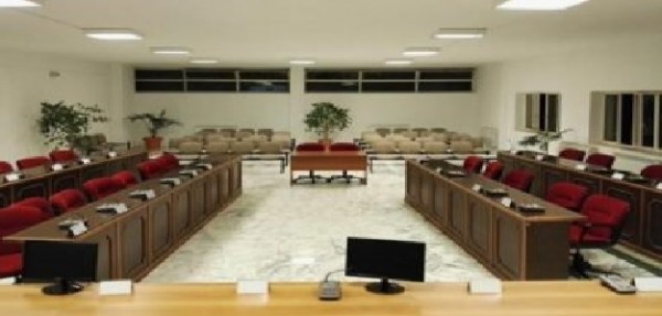 Grottaglie (Taranto) - In consiglio comunale discussione su IMU e comparto C