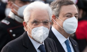 Mattarella a Strasburgo. Draghi lavora alla visita in Ucraina