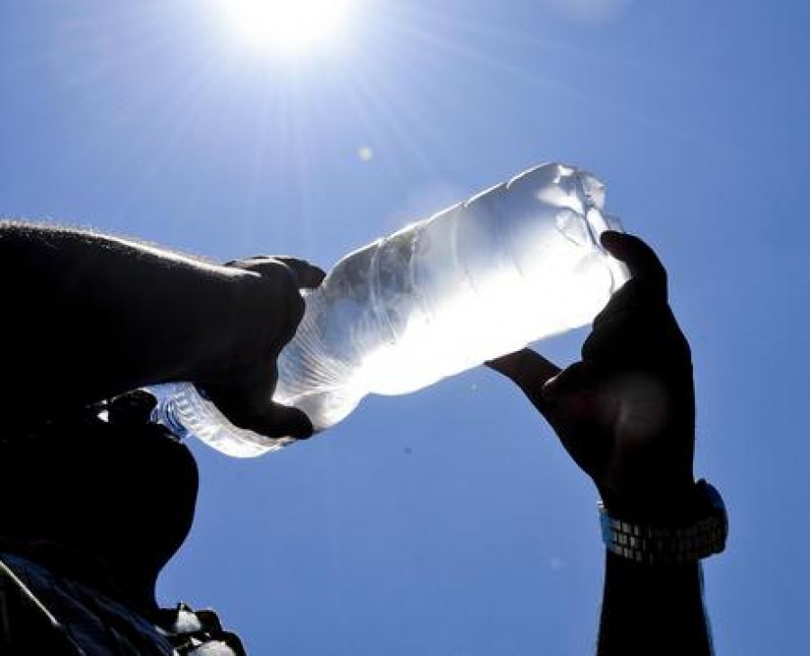 Caldo fino a 40 gradi, venerdì 10 città con bollino rosso