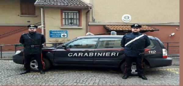 Diciottenne pakistana segregata in casa dal padre che finisce in manette