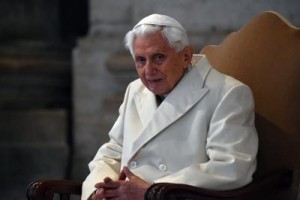 Benedetto XVI e il grido d&#039;allarme sul celibato: &quot;Non posso tacere&quot;