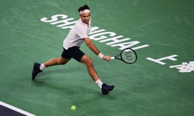 Federer se clasifica a los cuartos de Shanghái