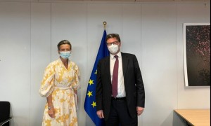 Margrethe Vestager e Giancarlo Giorgetti