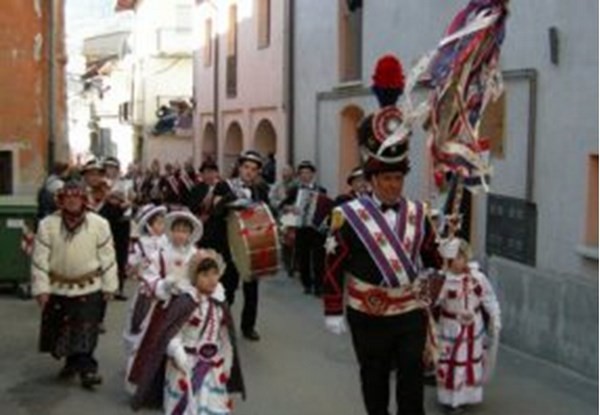 Cuneo - Torna la Baìo di Sampeyre - Primo appuntamento domenica 12 febbraio, poi il 19 e il 23 febbraio