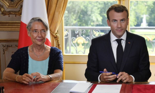 Elisabeth Borne e Emmanuel Macron