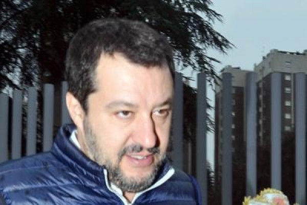 Salvini: &quot;Faremo barricate contro modifica decreti sicurezza&quot;